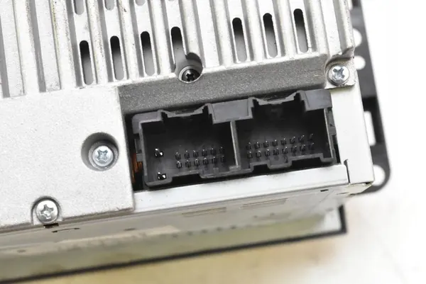 CD Radio Player AUX MP3 RDS Chevrolet Captiva 06-11 image 8