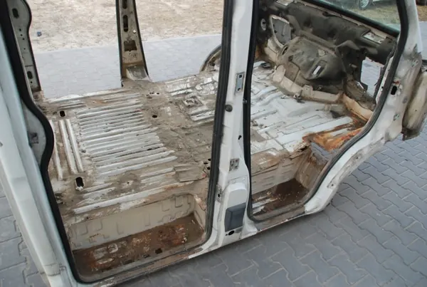 Kaksoisohjaamo Iveco OE Daily 99-06 - OEM image 7