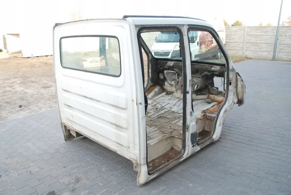 Kaksoisohjaamo Iveco OE Daily 99-06 - OEM image 8