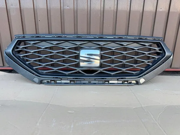 Cache de calandre SEAT Tarraco OEM TARRACO ATRAPA - Occasion image 2