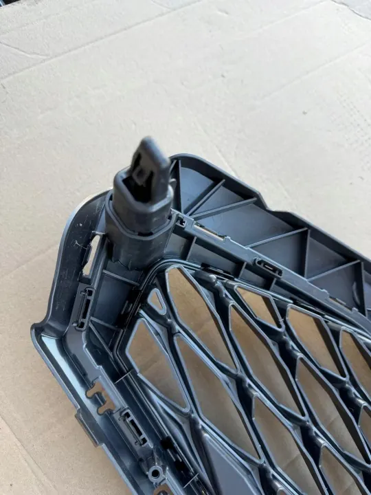 Cache de calandre SEAT Tarraco OEM TARRACO ATRAPA - Occasion image 5