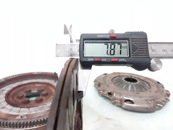 Embreagem completa Skoda Fabia Mk1 2004 051141025B image 4