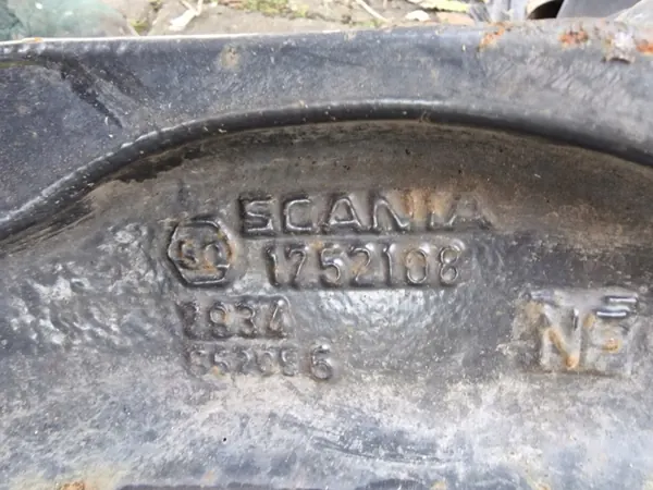 Scania R Fjädringsfäste OEM 1752108 image 4
