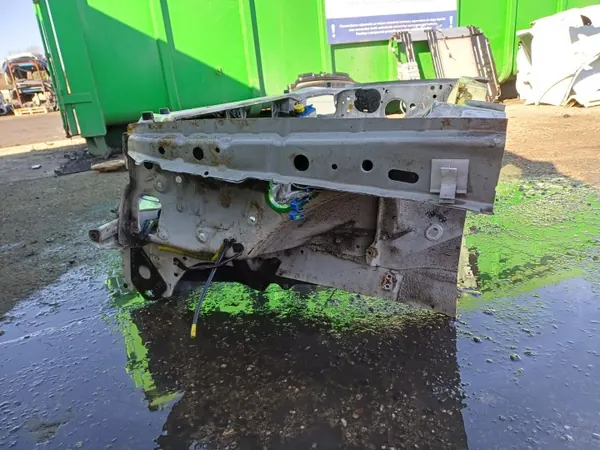 Subaru Legacy 3 Front Quarter Panel - Paint Code 51E image 5