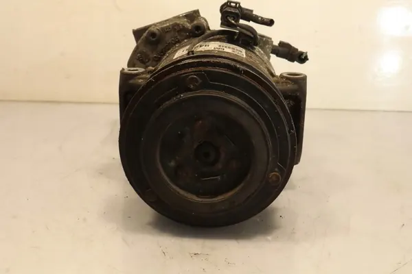 Ilmastointikompressori Opel Astra J Lift 1.4 OEM image 3