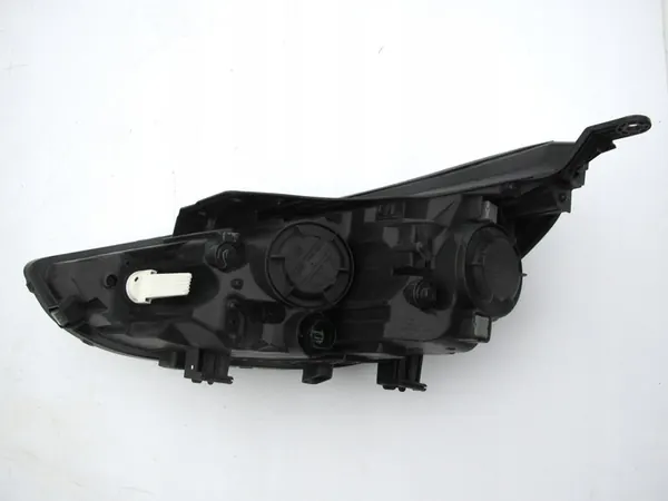 HYUNDAI i30 2017-2019 Reflector Derecho 10 PIN OE image 2