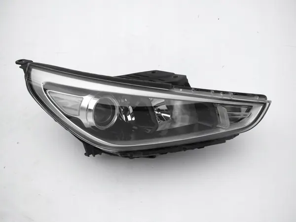 HYUNDAI i30 2017-2019 Reflector Derecho 10 PIN OE image 8