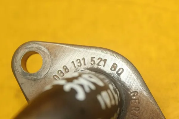 EGR Pipe VW Golf V 1.9 TDI BKC OEM 038131521BD image 6