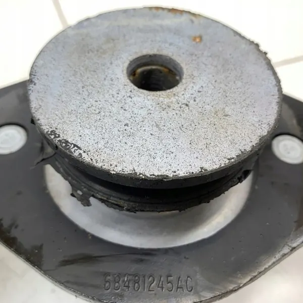 Jeu de Silentblocs de Châssis OEM 585236589658953214584 Dodge RAM image 8