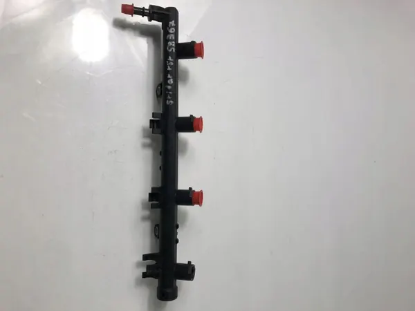 Conduta alimentação injetor OEM 8200135504E image 3