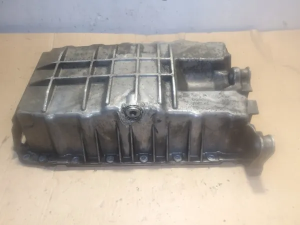 Öljypannu Mitsubishi OE OEM 038103603AL Outlander II:lle image 2