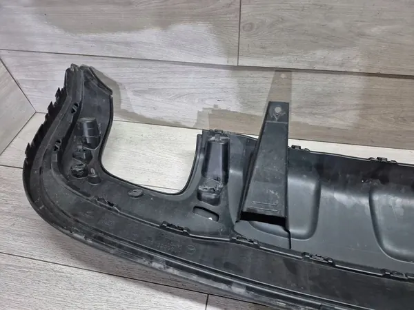 Mercedes-Benz GLA W156 2014 Nedre Stötfångar Trim Bak A1568852825 image 8