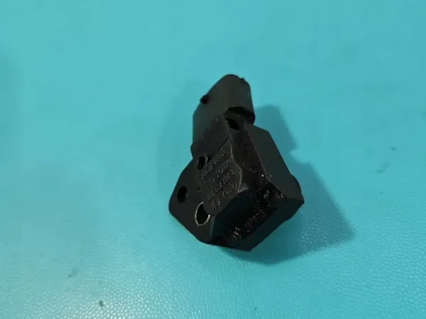 Sensor Presión Combustible OEM 0261230109 Volvo V50/S40 image 4