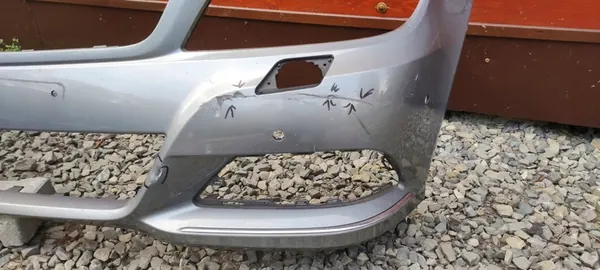 Parachoques delantero Mercedes C-Class 204 image 7