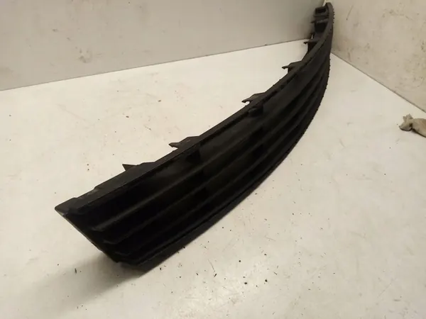 Griglia paraurti anteriore Renault Clio III 622546373R image 7