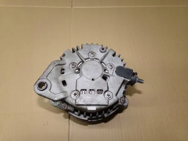 Nissan Murano Z50 Vaihtovirtageneraattori 23100CN100 image 2