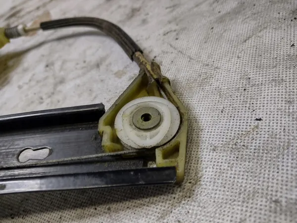 Elevador de vidro traseiro direito Audi A6 C6 4F0839462 image 9