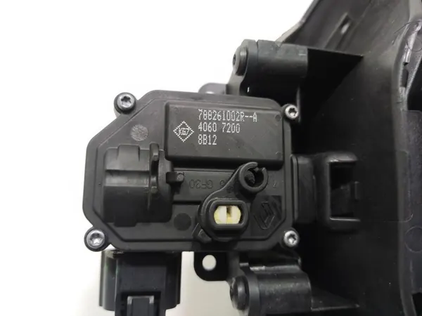 Ladebuchsenabdeckung Renault Zoe I OEM 1119985X 2013-2019 image 7