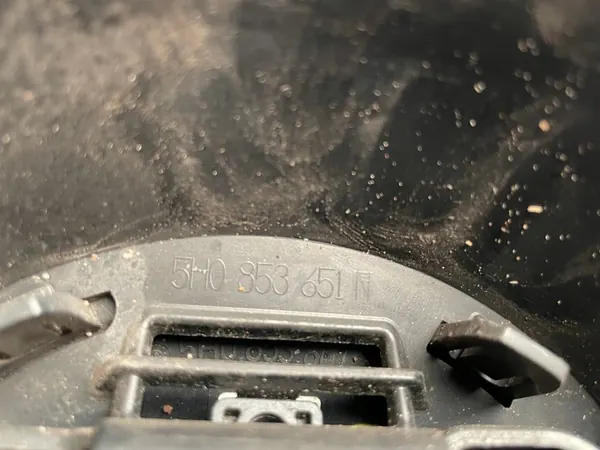 VW Golf VIII ACC Radar Grill 5H0853651N image 4