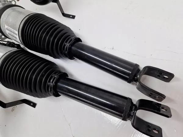 Amortizzatore AIRMATIC AUDI A8 D3 4E0616001K 4E0616002K image 3