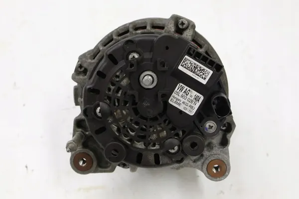 Vaihtovirtageneraattori VW Golf VIII Skoda Octavia IV 2.0 TDI OEM 05L903026N image 3
