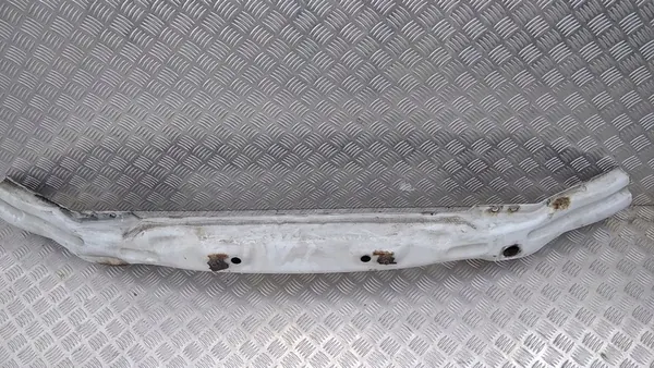 Etupuskuri Vahvistus Mercedes Sprinter W906 image 3