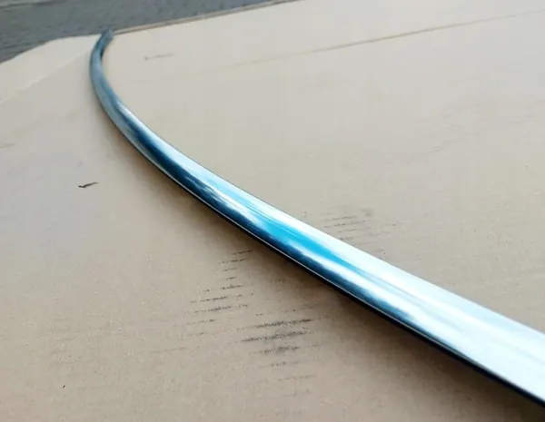 Rail de toit gauche chromé Tesla Model 3 1083519-00-D image 4