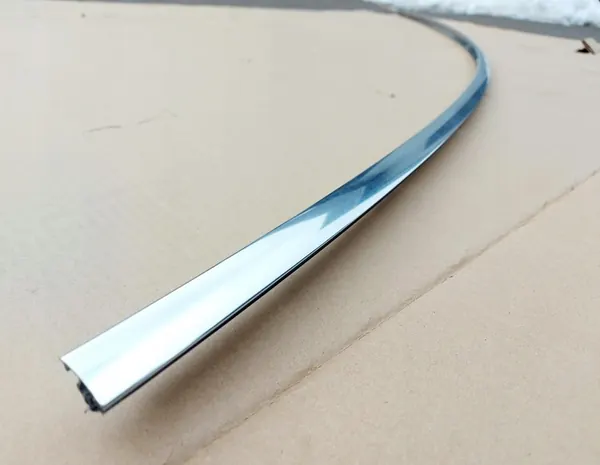 Rail de toit gauche chromé Tesla Model 3 1083519-00-D image 5
