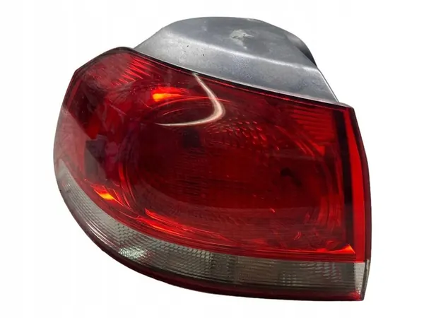 Luz trasera Volkswagen Golf VI 2010 image 4