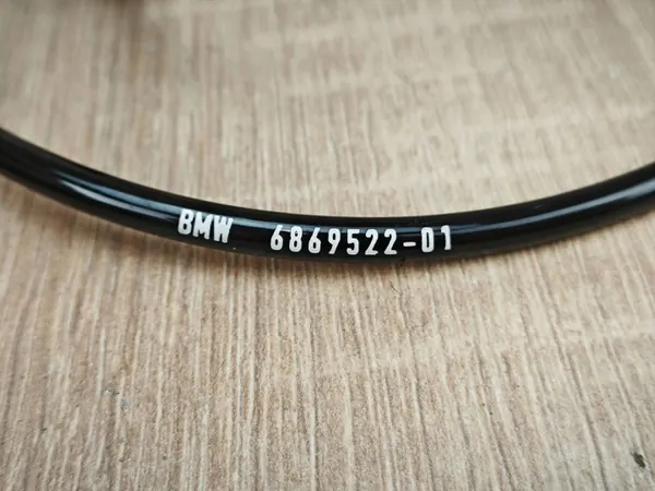 VDC stötdämparkabel OEM 6869522 höger bak image 4