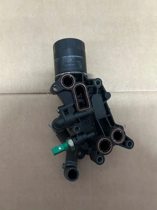 VW AUDI 1.4 TDI Olje Filter Bas image 4