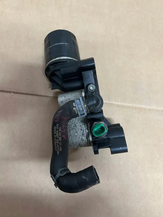 VW AUDI 1.4 TDI Olje Filter Bas image 5