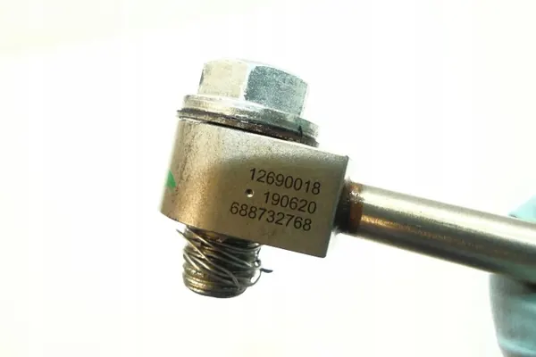 Tuyau d'eau OEM 12690018 pour Insignia B 1.5 Turbo image 3