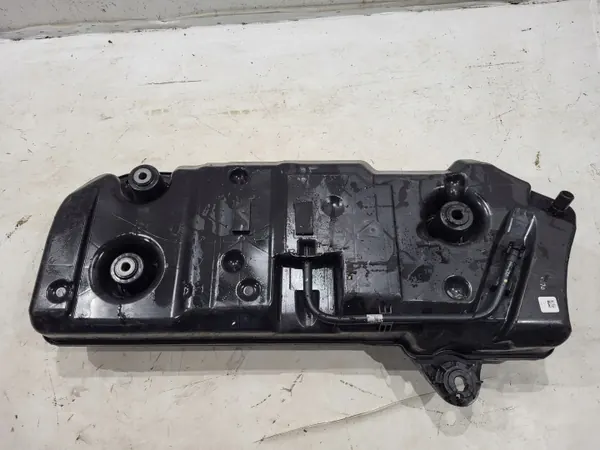 Begagnad AdBlue-tank OEM A1674708201 för Mercedes GLE image 5