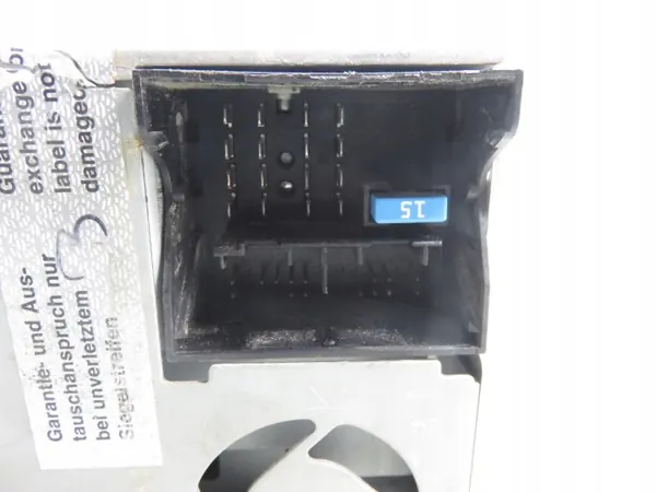 Rádio OEM 13357123 para Opel Astra III H GTC image 6