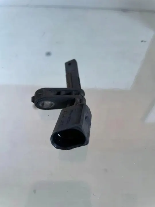 ABS-Sensor vorne links OEM 10071152723 VW Touran image 3