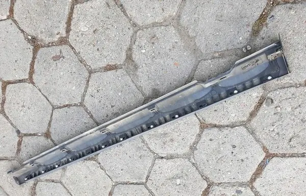 Volkswagen Passat CC 09r Left Threshold Cover image 3