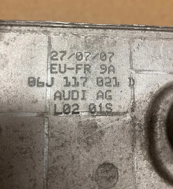 Ölkühler VW Audi Skoda Seat 06J117021D image 5