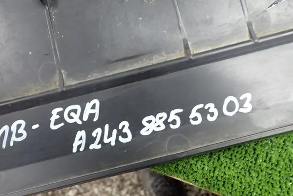 Mercedes W243 EQB Stoßstangenplatte OEM A2438855303 image 6