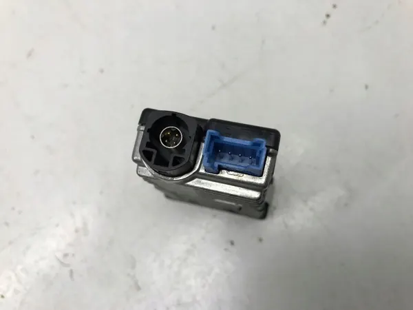 BMW USB-C-Anschluss OEM 5A3C3B7 - Gebrauchtes Originalteil image 3