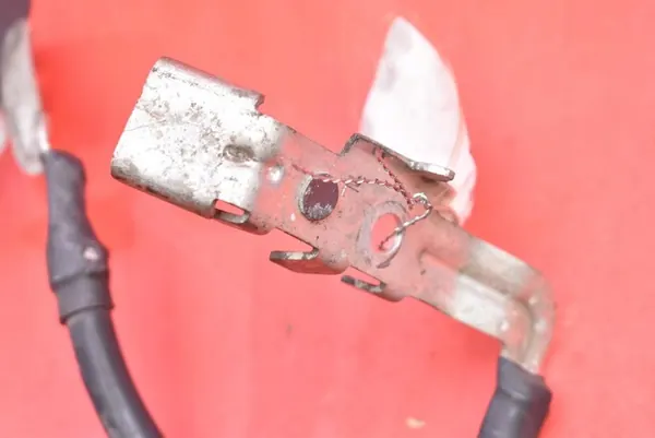 KLEMA MINUSOWA 5Q0915181J VW PASSAT 2.0 TDI image 6