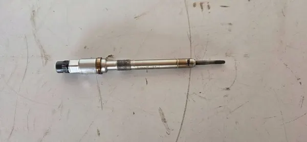 Gloeiplug Volkswagen PASSAT B8 image 2