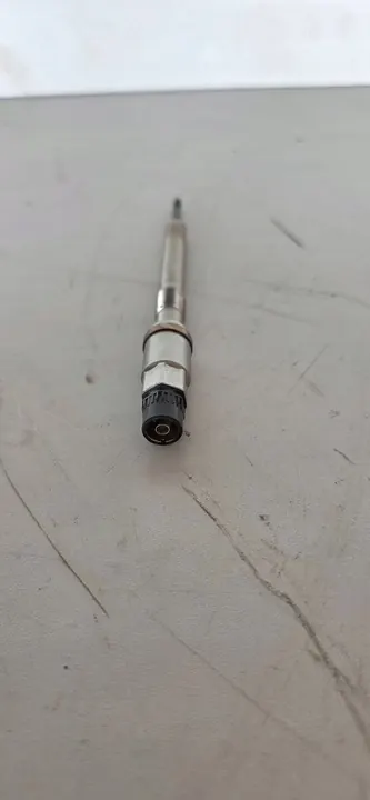 Gloeiplug Volkswagen PASSAT B8 image 4