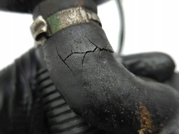 Conduto refrigerante óleo caixa Maserati Quattroporte 2008 image 3