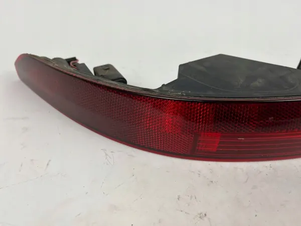 Audi OE 4M0945095A Luz Trasera - Pieza Original Usada image 3
