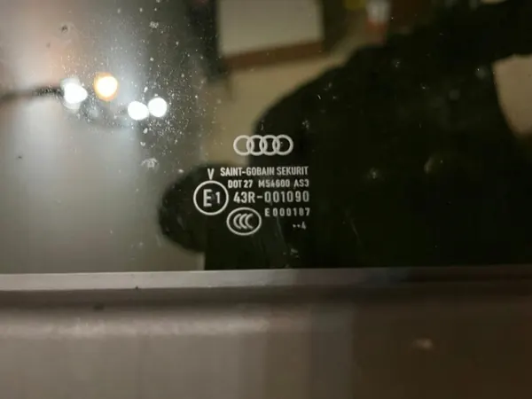 Audi Q3 8U Panoramadach OEM 8U0877041A 8U0959591 image 6