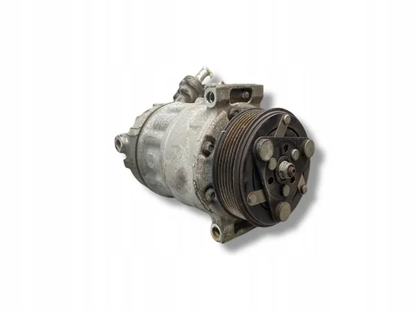 Volvo V40 Cross Country 2013 Air Conditioning Compressor 068888093B4 image 2