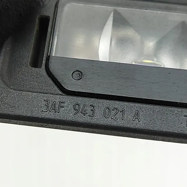 Luz de registro VW TOUAREG 3AF943021A image 7