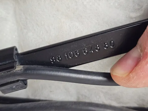 OEM 9810664980/80 Vindrutearmar Fram Peugeot image 5