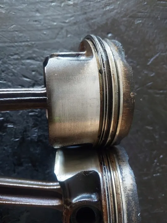 Kolvstänger BMW E39 523i M52B25TU image 9